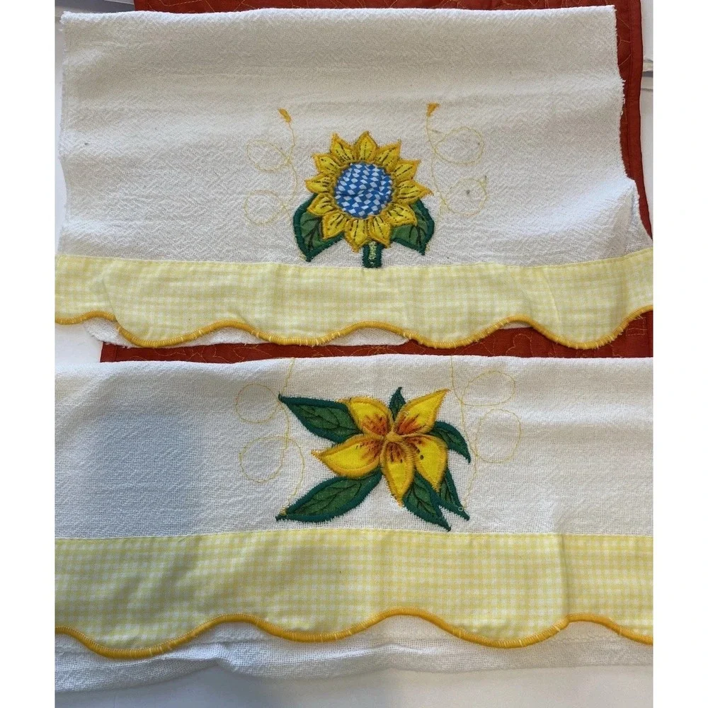 HAND-APPLIQUED EMBROIDERED‎ PILLOWCASE 2 Yellow Flower 14